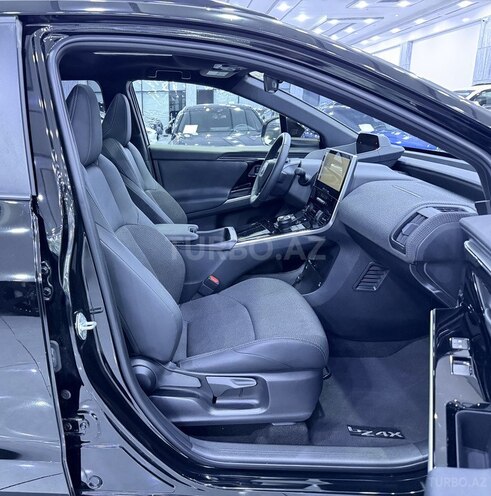 Toyota bZ4X 2024, 8,500 km - 0.0 l - Bakı