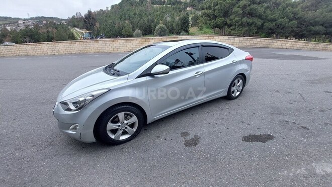 Hyundai Elantra 2011, 140,000 km - 1.8 l - Bakı