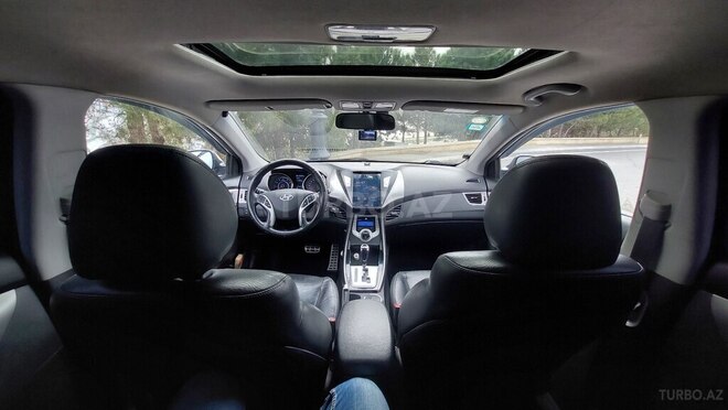Hyundai Elantra 2011, 140,000 km - 1.8 l - Bakı