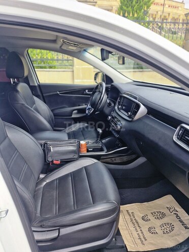 Kia Sorento 2019, 279,700 km - 2.0 л - Göygöl