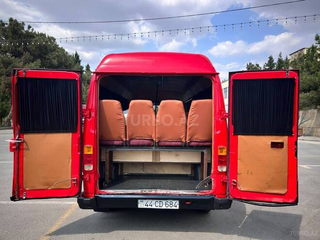 Mercedes 208 D 1994, 500,000 km - 2.3 l - Şirvan