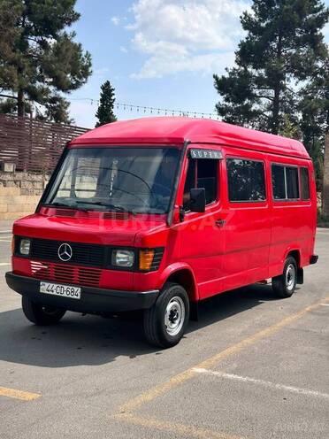Mercedes 208 D 1994, 500,000 km - 2.3 l - Şirvan