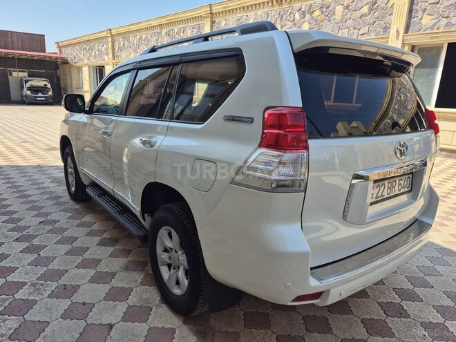 Toyota Land Cruiser Prado 2013, 220,000 km - 2.7 l - Gəncə
