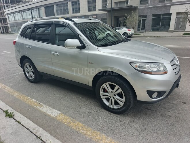 Hyundai Santa Fe 2009, 252,000 km - 2.0 л - Bakı