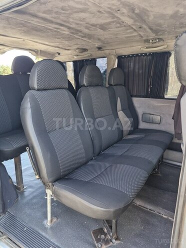 Mercedes  2000, 200,000 km - 2.1 l - Ağstafa