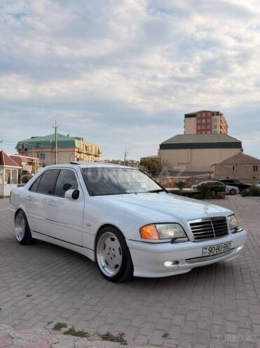 Mercedes C 230 2000, 255,000 km - 2.3 l - Bakı