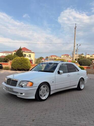 Mercedes C 230 2000, 255,000 km - 2.3 l - Bakı
