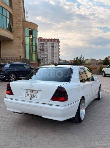 Mercedes C 230 2000, 255,000 km - 2.3 l - Bakı