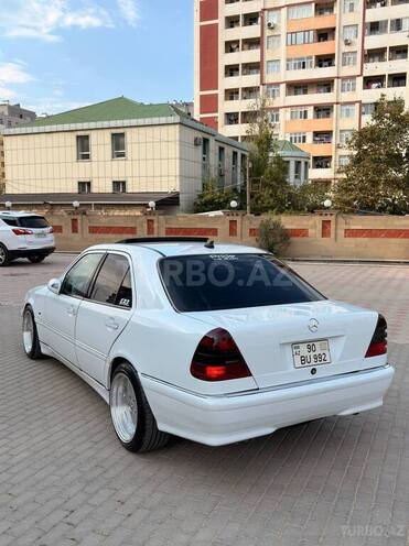 Mercedes C 230 2000, 255,000 km - 2.3 l - Bakı