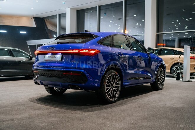 Audi Q5 Sportback 2026, 0 km - 2.0 l - Bakı