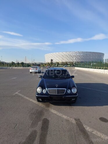 Mercedes E 270 1999, 358,880 km - 2.7 l - Bakı