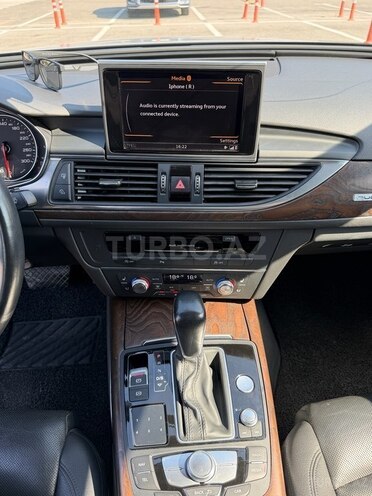 Audi A6 2016, 133,000 km - 2.0 l - Bakı