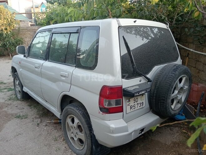 Mitsubishi Pajero io 1999, 999,000 km - 1.8 l - Bakı