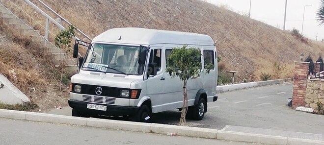 Mercedes 410 D 1994, 470,000 km - 2.9 л - Mingəçevir