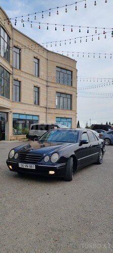 Mercedes E 240 2000, 355,000 km - 2.4 л - Tovuz