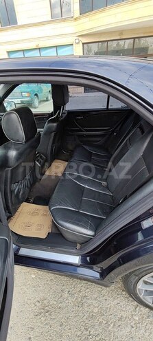 Mercedes E 240 2000, 355,000 km - 2.4 л - Tovuz
