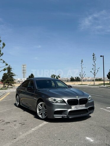 BMW 528 2014, 270,000 km - 2.0 l - Bakı