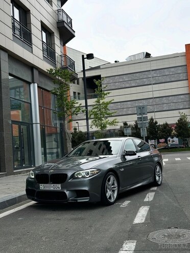 BMW 528 2014, 270,000 km - 2.0 l - Bakı