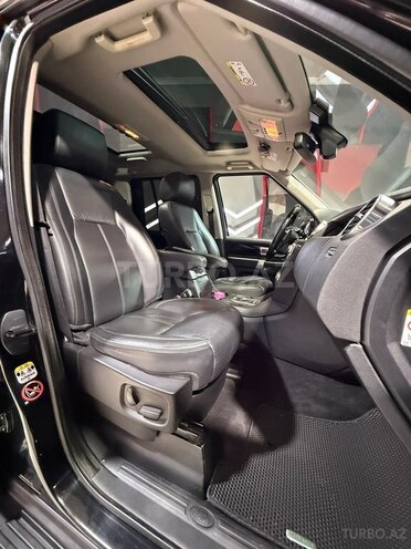 Land Rover Discovery 2015, 270,000 km - 3.0 l - Sumqayıt