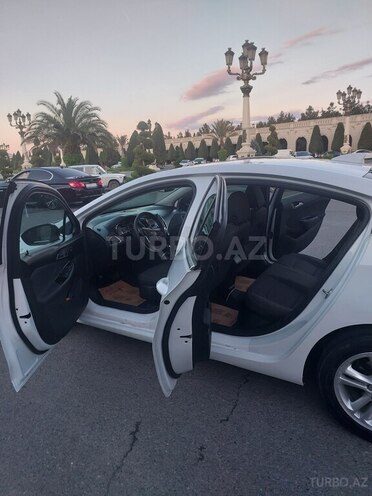 Chevrolet Cruze 2016, 195,000 km - 1.4 l - Gəncə