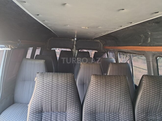 Ford Transit 1996, 477,000 km - 2.5 l - Füzuli