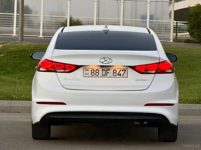 Hyundai Elantra 2016, 81,200 km - 2.0 l - Bakı