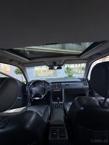 Mercedes E 320 2001, 300,000 km - 3.2 л - Lənkəran