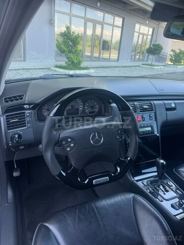 Mercedes E 320 2001, 300,000 km - 3.2 л - Lənkəran