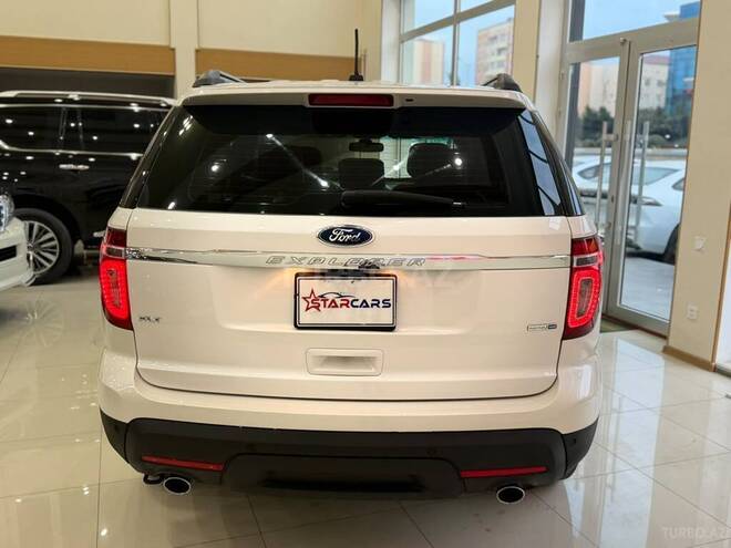 Ford Explorer 2015, 220,500 km - 3.5 л - Sumqayıt