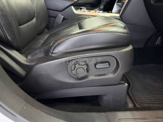 Ford Explorer 2015, 220,500 km - 3.5 л - Sumqayıt