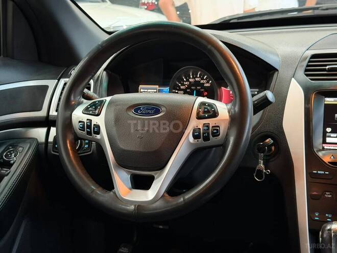 Ford Explorer 2015, 220,500 km - 3.5 л - Sumqayıt