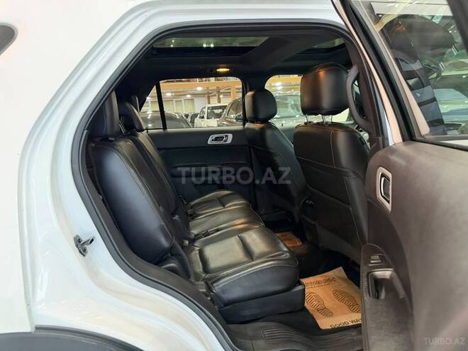 Ford Explorer 2015, 220,500 km - 3.5 л - Sumqayıt