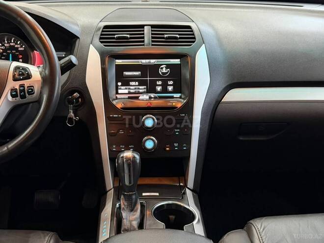 Ford Explorer 2015, 220,500 km - 3.5 л - Sumqayıt