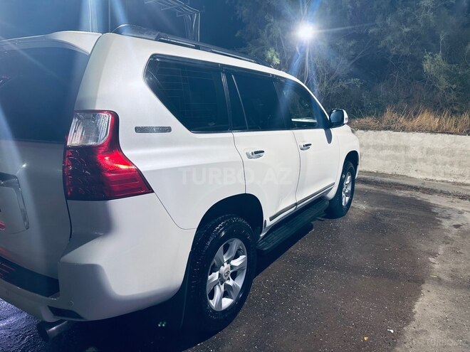 Toyota Land Cruiser Prado 2012, 207,000 km - 2.7 л - Bakı