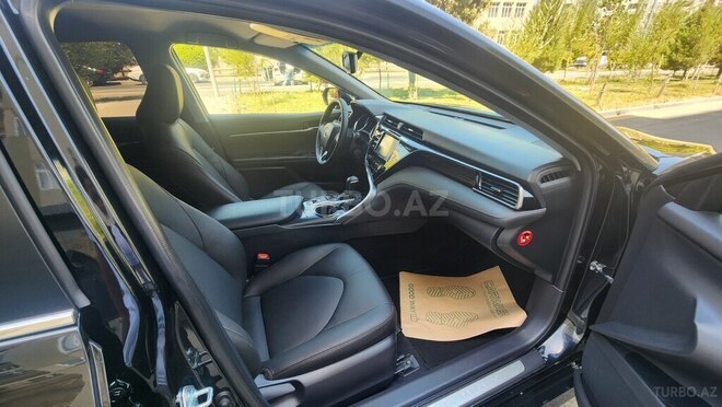 Toyota Camry 2019, 150,600 km - 2.5 l - Bakı