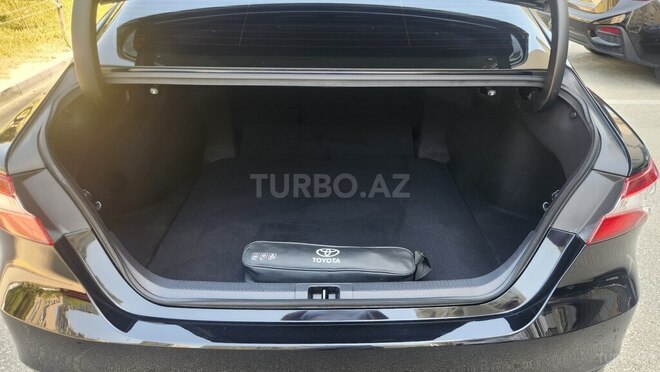 Toyota Camry 2019, 150,600 km - 2.5 l - Bakı