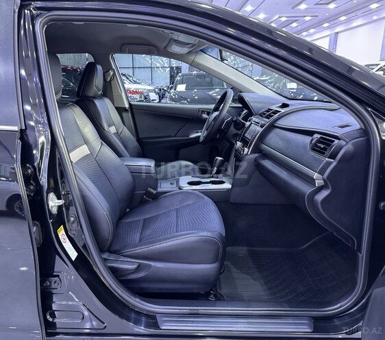 Toyota Camry 2013, 299,000 km - 2.5 л - Bakı