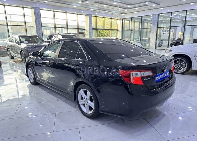 Toyota Camry 2013, 299,000 km - 2.5 л - Bakı