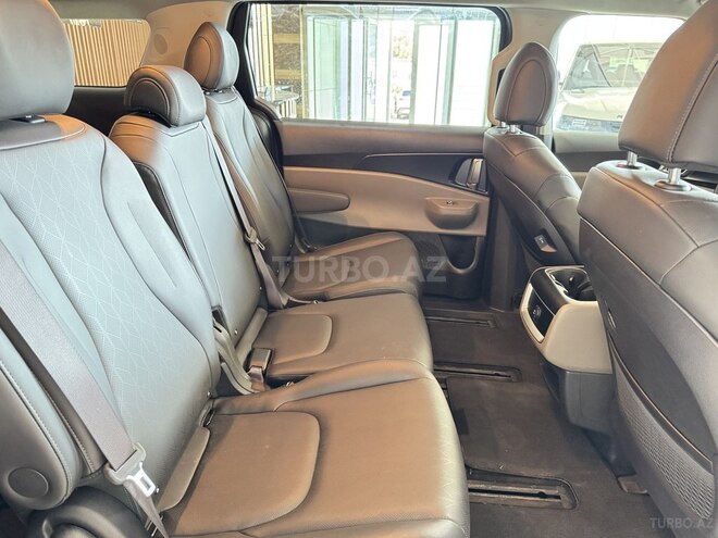 Kia Carnival 2025, 9,900 km - 1.6 l - Bakı
