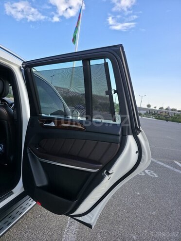 Mercedes GL 500 4MATIC 2013, 195,623 km - 4.7 l - Bakı