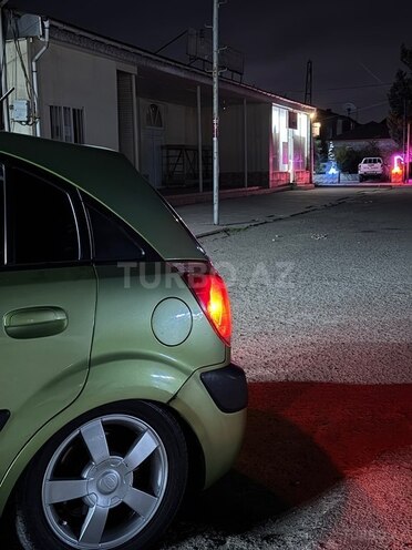 Kia Rio 2006, 500,000 km - 1.5 l - Astara