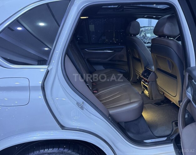 BMW X5 2017, 179,300 km - 2.0 l - Bakı