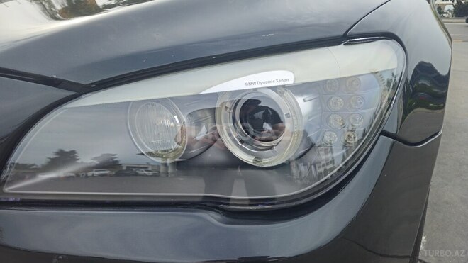 BMW 750 2011, 192,000 km - 4.4 l - Bakı