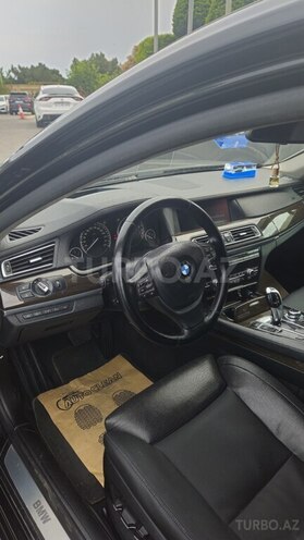 BMW 750 2011, 192,000 km - 4.4 l - Bakı