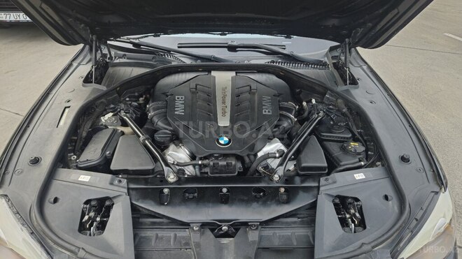 BMW 750 2011, 192,000 km - 4.4 l - Bakı