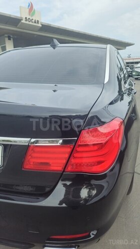 BMW 750 2011, 192,000 km - 4.4 l - Bakı