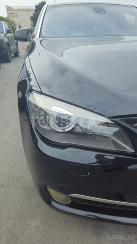 BMW 750 2011, 192,000 km - 4.4 l - Bakı
