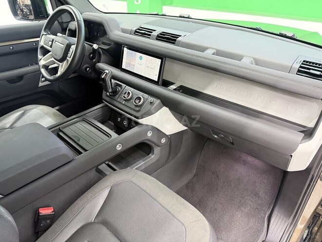 Land Rover Defender 2020, 22,300 km - 2.0 л - Bakı