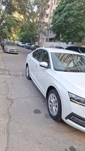 Skoda Octavia 2021, 950 km - 1.4 l - Bakı