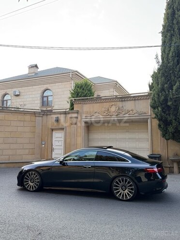Mercedes E 220 d 2018, 210,000 km - 2.0 l - Bakı